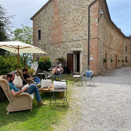 Vila Borgo Di Camporsevoli Exteriér fotografie