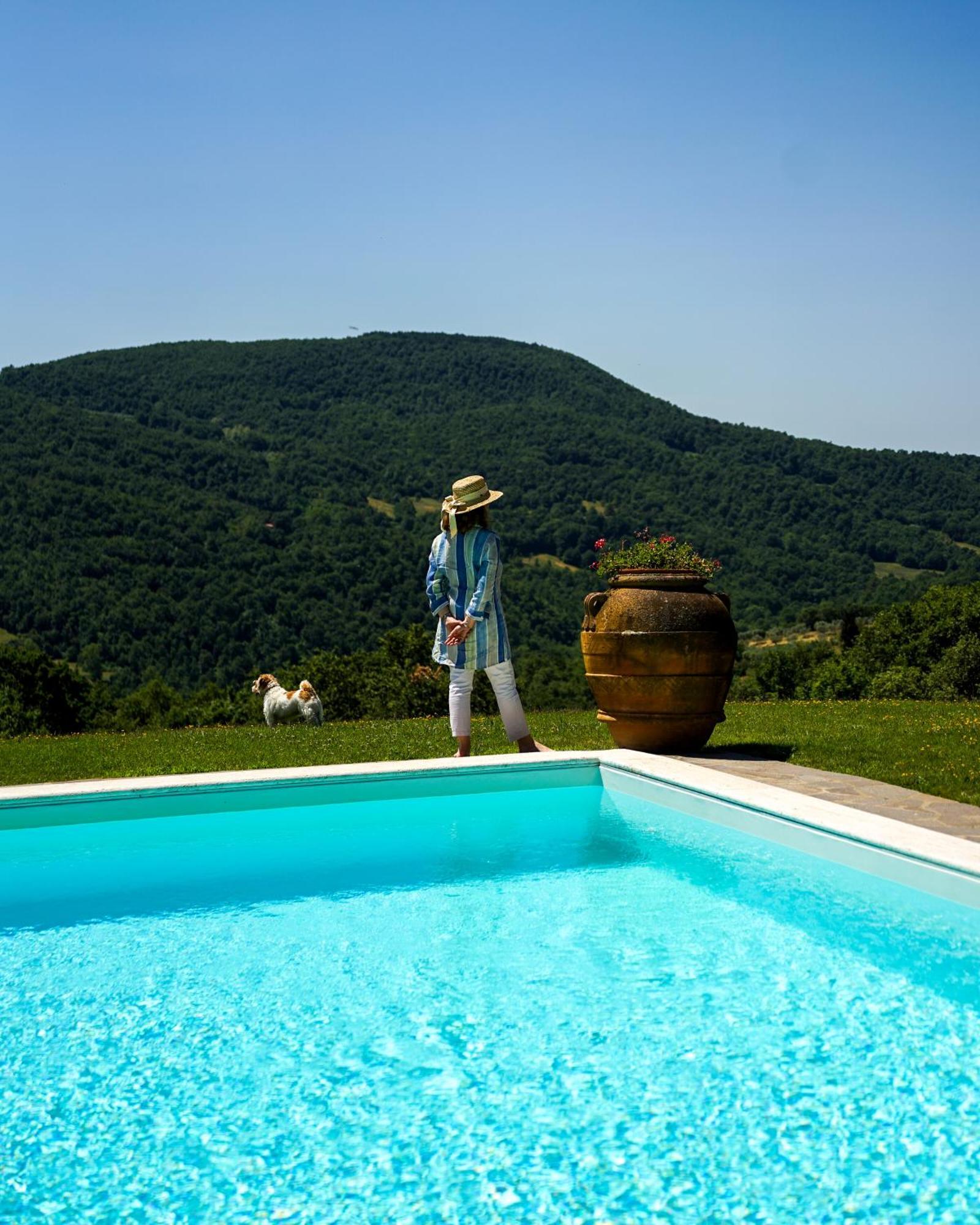 Vila Borgo Di Camporsevoli Exteriér fotografie